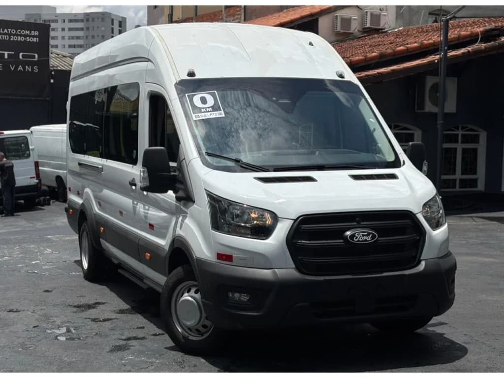 FORD Transit 17+1 lugares