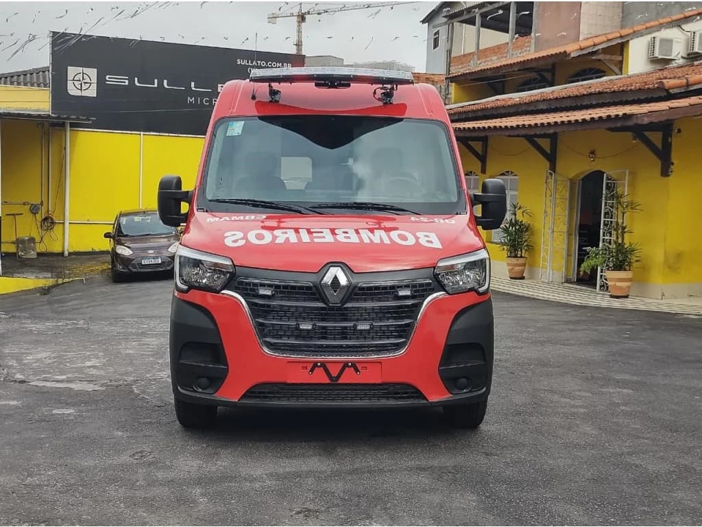 RENAULT MASTER Ambulância UTI