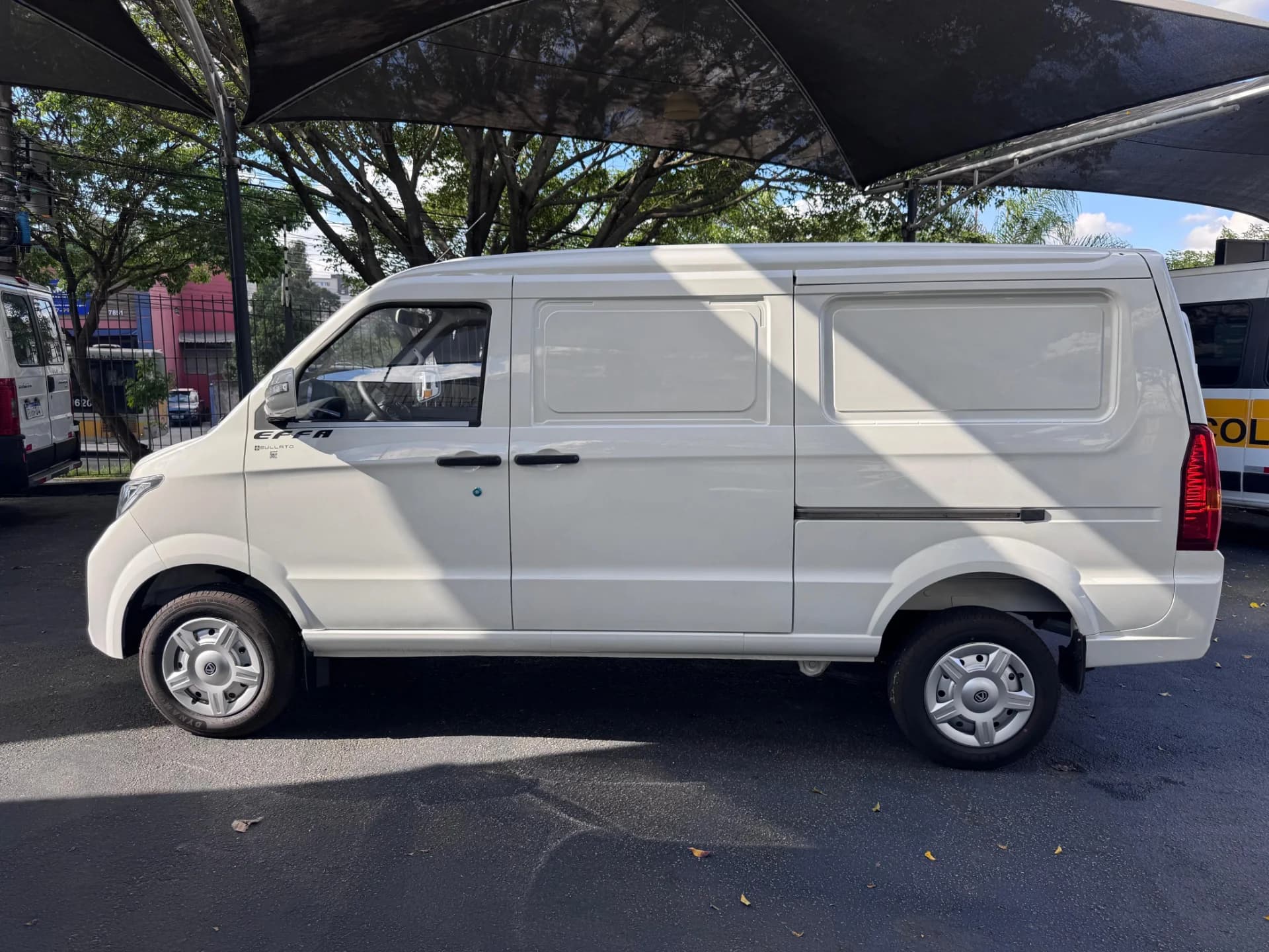 Effa V25 FURGÃO